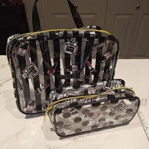 Modella Clearly Make Up Collection Double Zip Weekender Makeup Bag Set